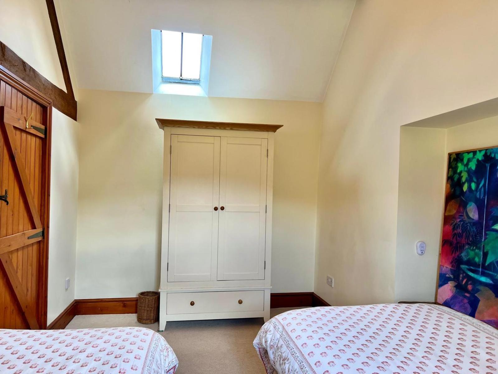 Abenhall Apartment *